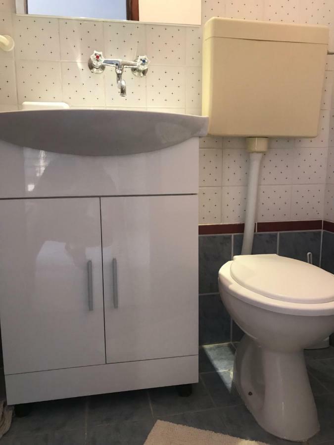 טרוגיר Villa Kartelo מראה חיצוני תמונה