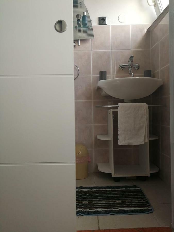 טרוגיר Villa Kartelo מראה חיצוני תמונה